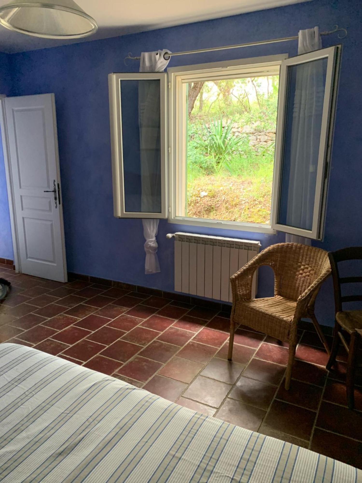 Ll Poulidetto Bed & Breakfast Lioux Exterior photo